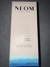 Image of Neom Real Luxury Reed Diffuser 100ml Lavender, Jasmine & Sandalwood
