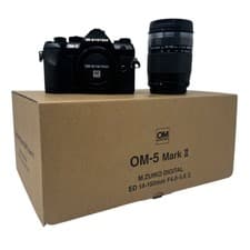 Image of Olympus OM SYSTEM OM5 Mark II Camera Body Mirrorless + 14-150mm II Lens