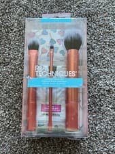 Image of REAL TECHNIQUES PERFECT BASE KIT 4 CONCEALER LIQUID FOUNDATION FINISHING POWDER