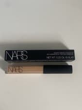 Image of NARS Radiant Creamy Concealer, Light 2 Vanilla