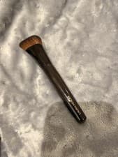 Image of Laura Mercier - Real Flawless Foundation Brush - New