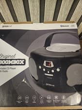 Image of GROOV-E ORIGINAL BOOMBOX PORTABLE CD PLAYER WITH RADIO GVPS733 BLACK 