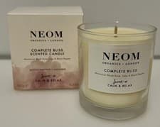 Image of Neom Complete Bliss Scented Candle Moroccan Blush Rose, Lime, Black Pepper 185g