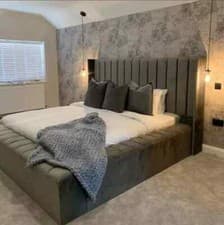 Image of BEDCRAFT CHESTERFIELD PANEL AMBASSADOR BED FRAME- ALL SIZES AVAILABLE-A++