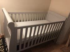 Image of Mothercare Children’s Cot/Toddler Bed – Good Condition + Bedding Included