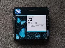 Image of ORIGINAL HP 72 GRAY + PHOTO BLACK, C9380A PRINTHEAD. DATE DEC 2016, NEW & SEALED