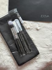 Image of Genuine ZOEVA 3 x Brushes 135 face definer 329 lip 232 shader New+bag B2