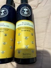 Image of Neal's Yard Remedies Bee Lovely Bath & Shower Gel 295ml x2