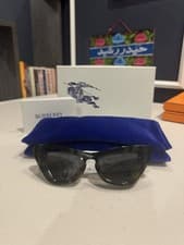Image of Burberry Sunglasses BE4421U 4083655 Green Classic Check Frames