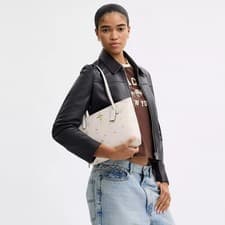 Image of NWT Coach CCL43 Fiona Zip Tote Bag With Star Print Smooth Leather $298