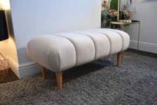 Image of Customizable Cream Velvet Bubble Bench – Modern Upholstered Seating for Any Room