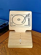 Image of Elegant Vinyl Record Display Stand for 7 & 12 Inch LPs Retro style Engraved