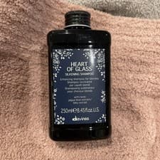 Image of Davines HEART OF GLASS Silkening Shampoo 8.45oz