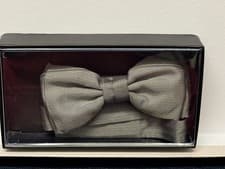 Image of Hugo Boss Cotton Silk Bow Tie Made in Italy £45 BNIB
