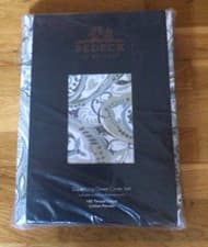 Image of Bedeck of Belfast Alessie Super King Duvet Cover Set, Green - RRP £100.00
