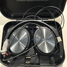 Image of Pioneer SE-NC21M Noise Cancelling Foldable Headphones In Case- New Never Used