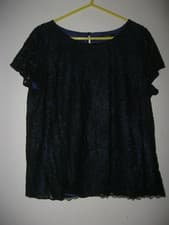 Image of M & CO PETITE BLACK LACE / ROYAL BLUE LINED SHORT SLEEVED BLOUSE.Size 16. BNWOT.