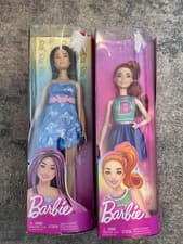 Image of x2 Barbie Fashionistas Dolls