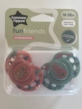 Image of Tommee Tippee Soothers for 18-36 Months Orthodontic fun friends 