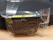 Image of GENUINE EPSON YELLOW INK CARTRIDGE - EPSON SERIES 16 / C13T16244010 - CLEARANCE