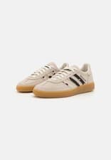 Image of adidas Originals HANDBALL SPEZIAL UNISEX - Trainers - off white/core black UK 6