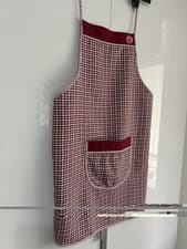 Image of NEW BRAND CHECKERED DEEP RED AND WHITE TONES APRON