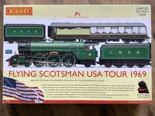 Image of Hornby OO gauge R2953 Flying Scotsman USA Tour 1969 train pack