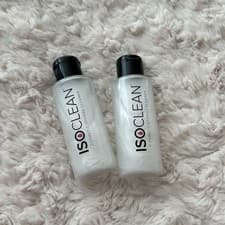 Image of ISOCLEAN Makeup Cosmetic Sponge Brush Cleaner 110ml x 2 (220ml) NEW