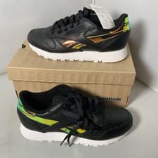 Image of Women's Reebok Classic Leather Trainers In Black Size Uk 4 New In Box