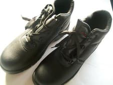 Image of Chukka Workmans Safety boots - Size 10 - Black - New