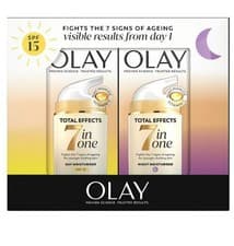 Image of Olay Total Effects Anti-Ageing 7in1 Day & Night Gift Set