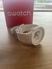 Image of Swatch Big Bold White New Boxed