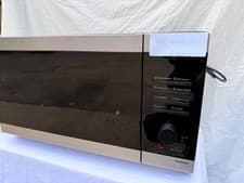 Image of Samsung MS32DG4504ATE3 1000 Watt 32 Litres Microwave Stainless