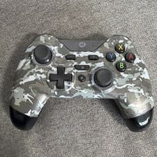 Image of Gioteck WX4+ Wireless RGB Gaming Controller for Nintendo Switch Camo