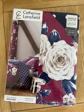 Image of Catherine Lansfield Canterbury Single Duvet Set Floral & Dots