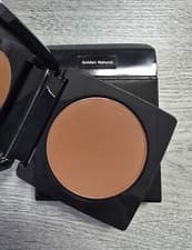 Image of Bobbi Brown Bronzing Powder | Golden Natural | 9g/0.31oz | New Boxed 💯Authentic