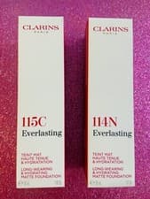 Image of Clarins Everlasting LongWearing&Hydrating Matte_Skin Illusion Foundation_Compact