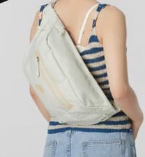 Image of NIKE ELEMENTAL PREMIUM FANNY PACK WAISTPACK CROSSBODY CASUAL PACKPACK DN2556-020