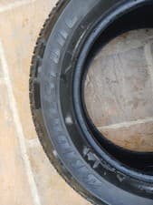 Image of Bridgestone Tyre 265/60/r18