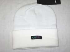 Image of BNWT  OAKLEY  Fleece Lined Gradient Patch Beanie Hat  White