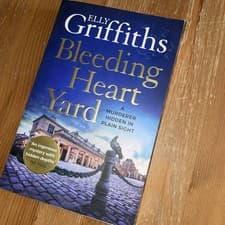 Image of Bleeding Heart Yard By Elly Griffiths Paperback Book