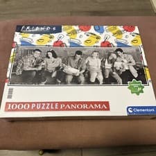 Image of Clementoni Friends 1000 Piece Jigsaw Puzzle Panorama Complete NEW & Sealed