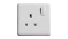 Image of Deta VC1207S Vimark Curve 1 Gang 13A Switched Socket SP