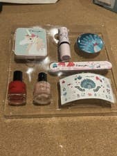 Image of This is a Rosajou children's makeup Blush Set