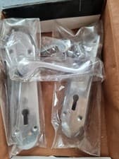Image of Door handle Satin Chrome | Keyed Lock / Lever