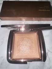 Image of Hourglass Ambient Lighting Finishing Setting Powder Full Size Rrp £52