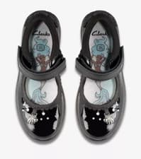 Image of BNIB Clarks Girls SEA SHIMMER Black Patent Leather School Shoes