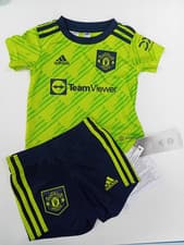 Image of Manchester United football Baby Boy T Shirt Shorts Sport Kit Size 3 6 months NWT