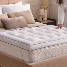 Image of Silentnight Luxury Hotel Collection Supreme Mattress Topper 10cm Thick Cover Pad