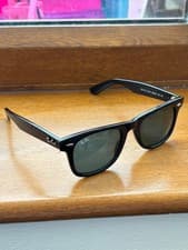 Image of Ray-Ban Wayfarer Sunglasses RB2140 Black Frame Grey Lens 50/22